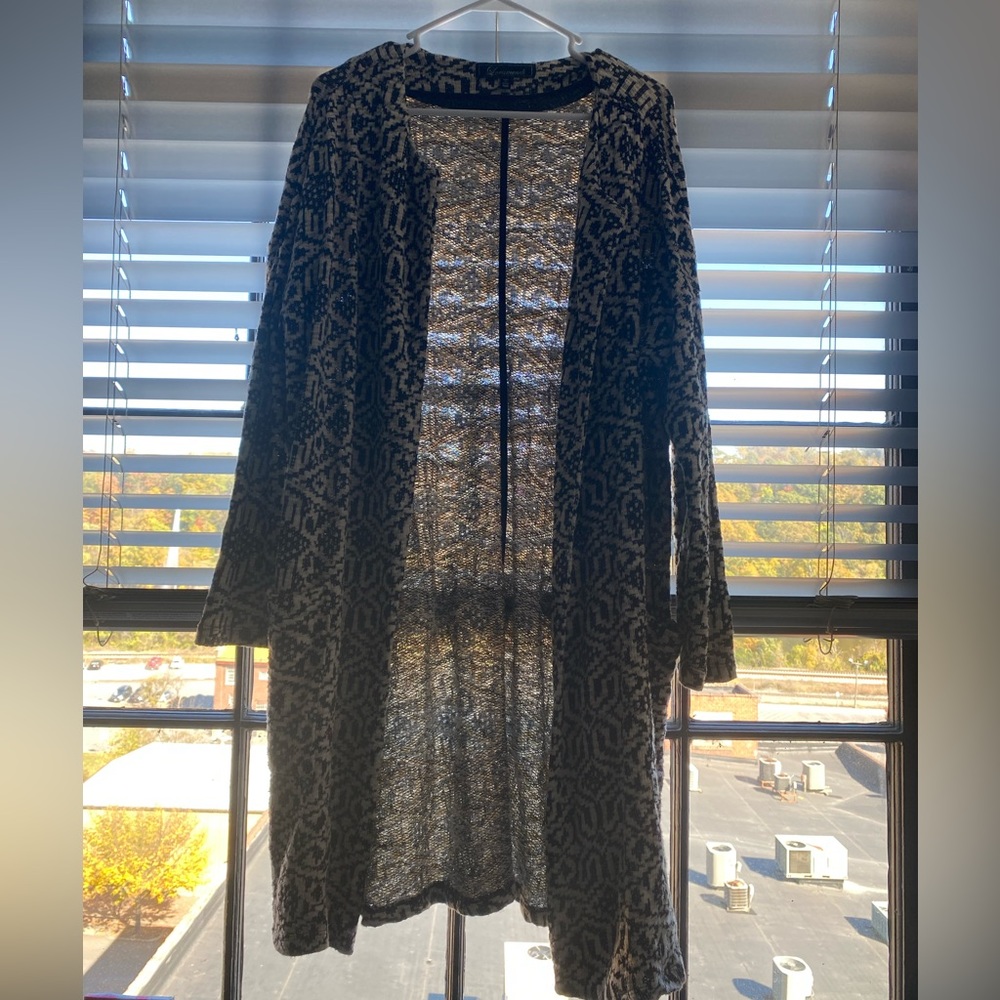 Size Medium Long Cardigan